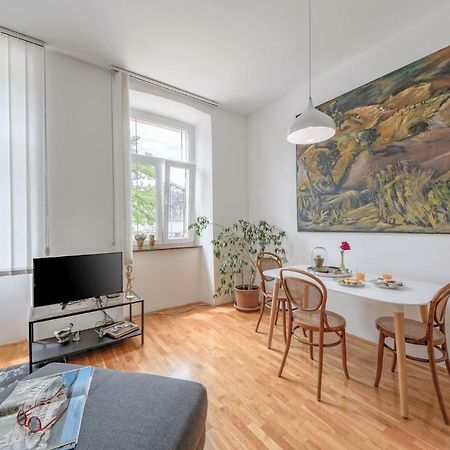 Markaat Apartment Pula Extérieur photo