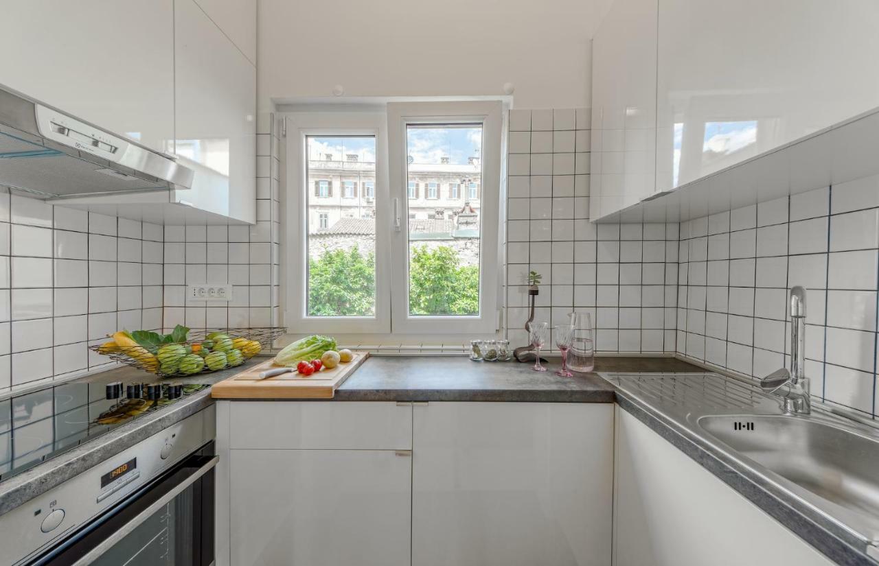 Markaat Apartment Pula Extérieur photo